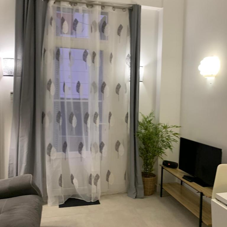 Élégant T2 au calme - Appartement 1 Chambre - 11