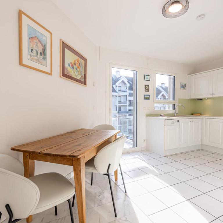Le Thélème - Duplex apartment in Annecy balcony & parking 800m from the la - Apartment - 8