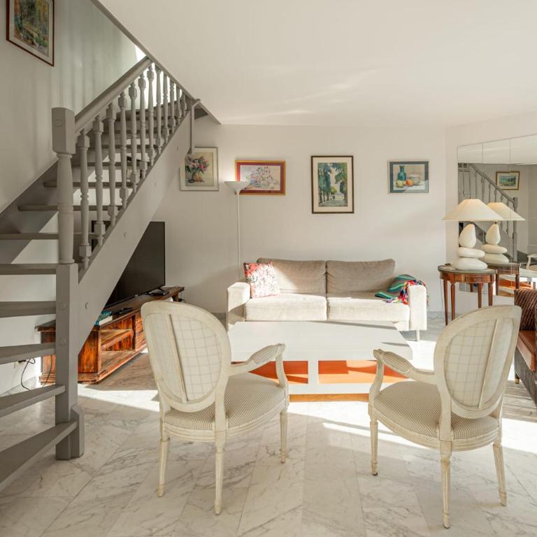 Le Thélème - Duplex apartment in Annecy balcony & parking 800m from the la - Apartment - 1