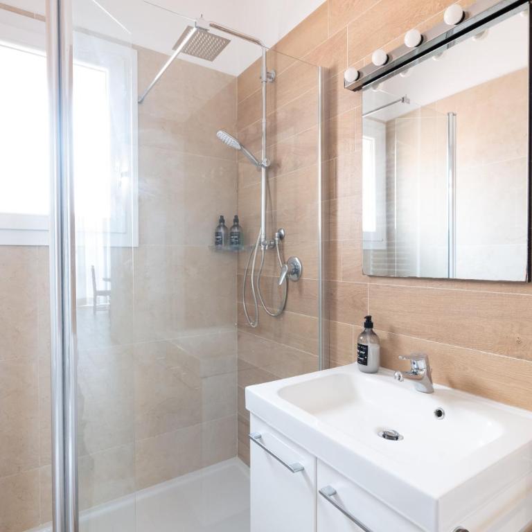 Gastone Rossi 12 ,1- prime residence - Appartamento con 3 Camere da Letto - 13