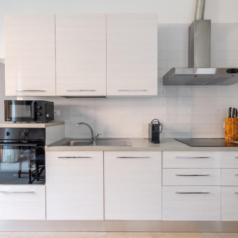 Gastone Rossi 12 ,1- prime residence - Appartamento con 3 Camere da Letto - 17