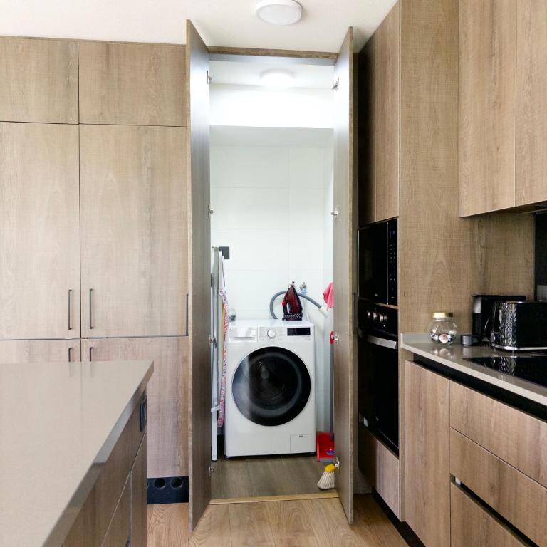 AT HOME El Golf - Three-Bedroom Apartment - 22