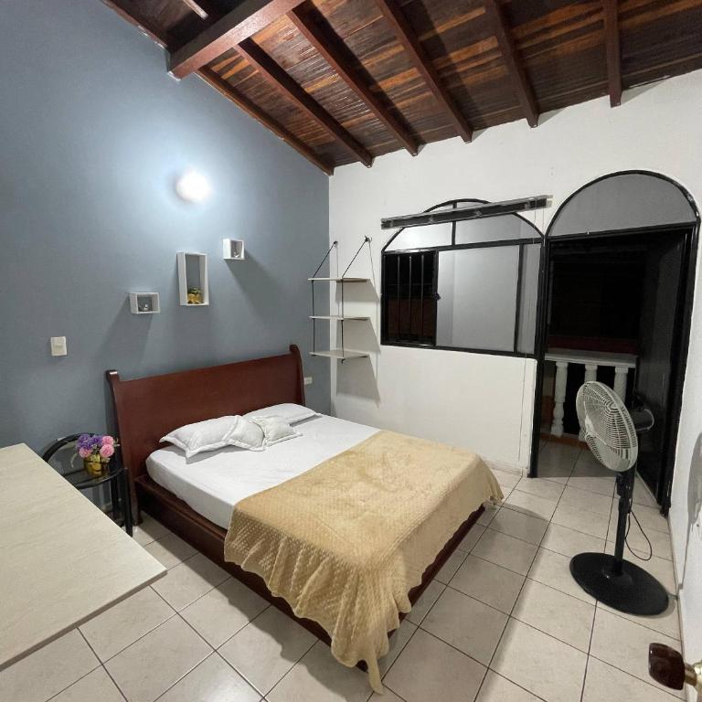 Casa Completa 3 pisos Tranquila y Hermosa - Casa de 5 dormitorios - 27