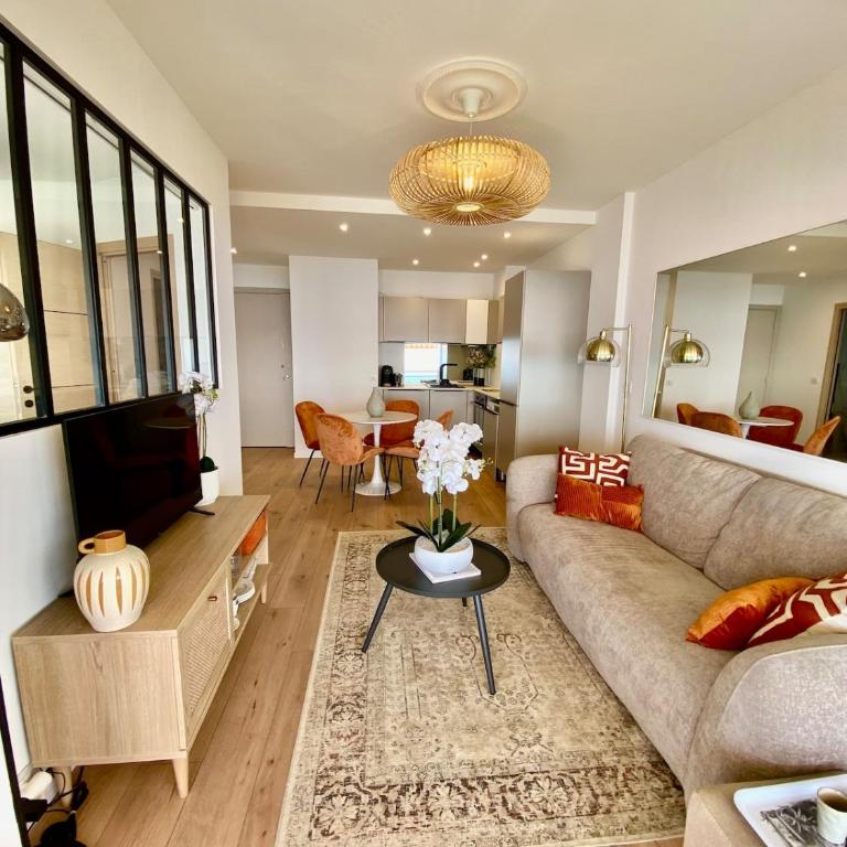 FRONT DE MER PANORAMIQUE Super Cannes - Appartement 1 Chambre - 8