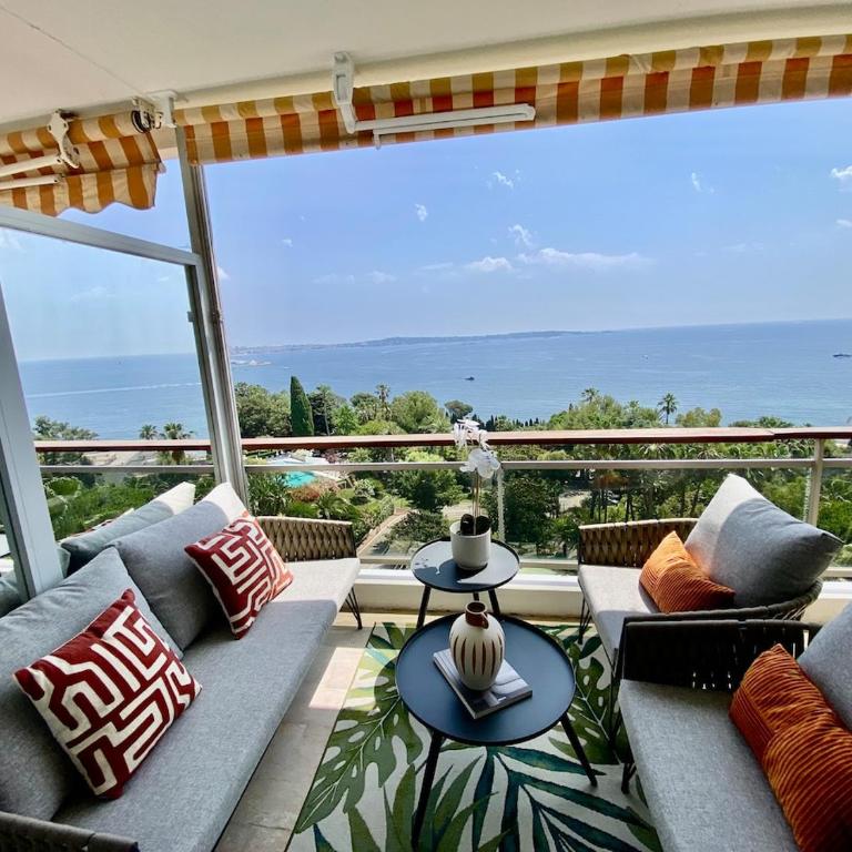 FRONT DE MER PANORAMIQUE Super Cannes - Appartement 1 Chambre - 20