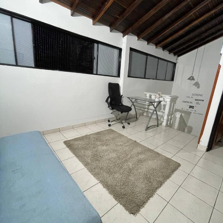 Casa Completa 3 pisos Tranquila y Hermosa - Casa de 5 dormitorios - 7