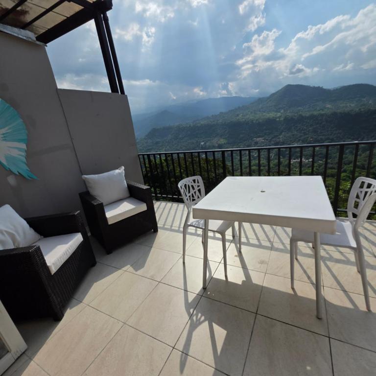 Astara by Fernando Gaitan - Suite - 5