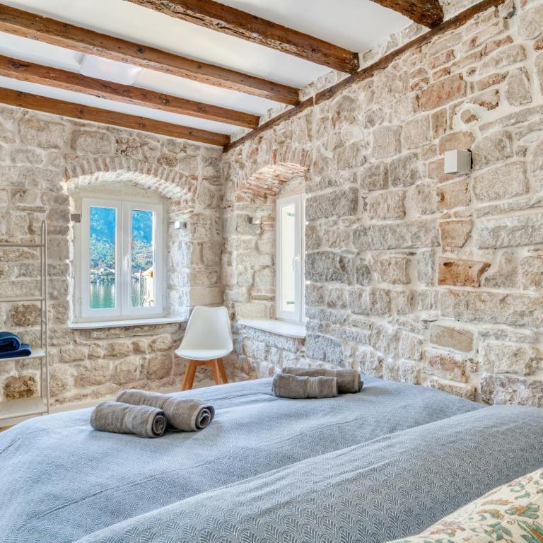 Kotor Lovers - Deluks Studio - 26