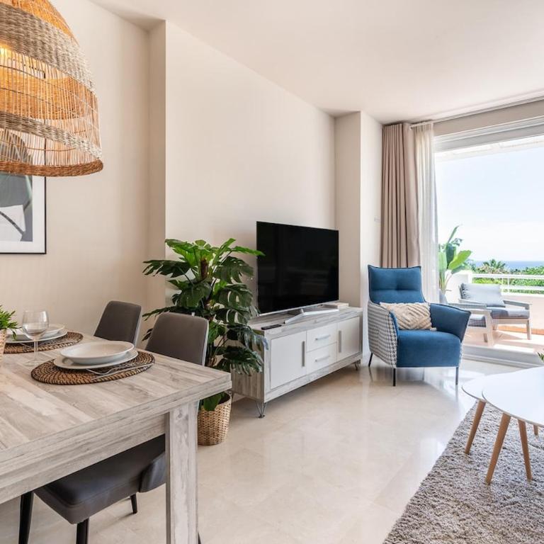 Modern 2-Bed Apartment Alcazaba Lagoon 313 - Apartamento de 2 dormitorios - 3