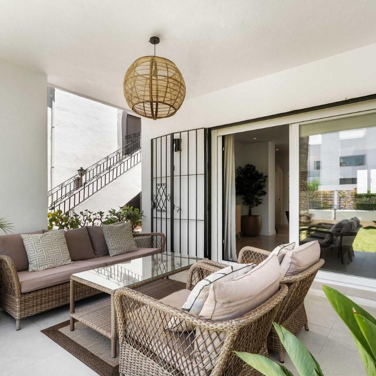 Garden suites 46B walking distance to Puerto Banus - Apartment with Terrace - 1