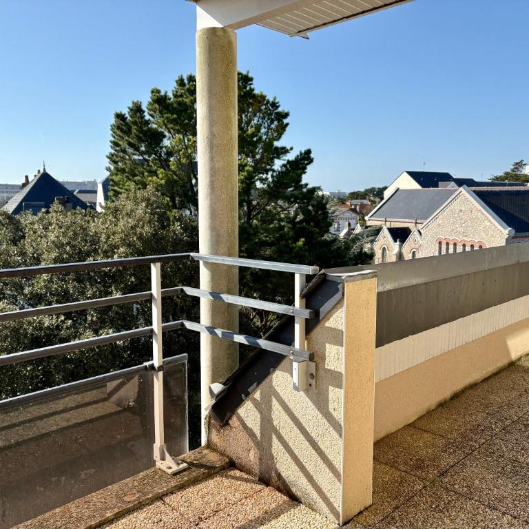 Appartement Élégant, Terrasse, Garage Privé & Wi-Fi - Appartement 2 Chambres - 39