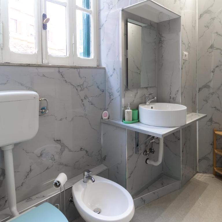 Trastevere four seasons Tiber View - Appartamento con 2 Camere da Letto - 18