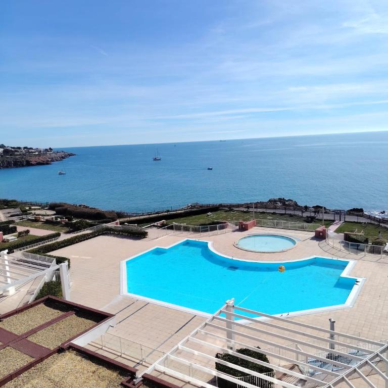 Studio Vue mer et piscine, wifi, climatisation, parking Résidence Cap corniche - Estudio con vistas al mar - 1