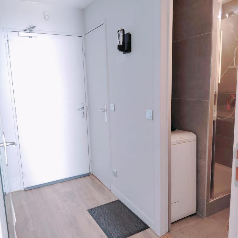 Studio Vue mer et piscine, wifi, climatisation, parking Résidence Cap corniche - Estudio con vistas al mar - 11