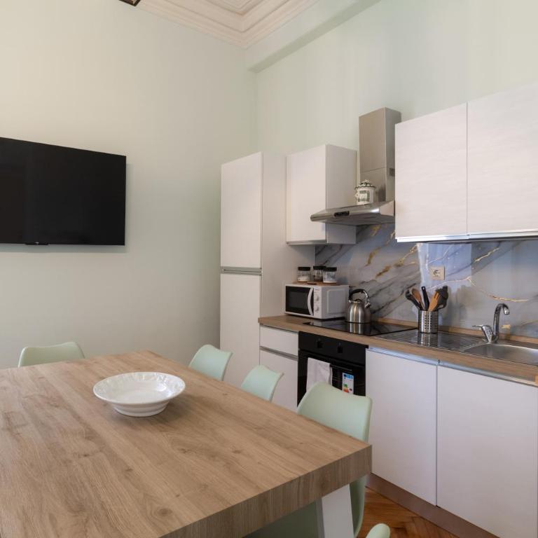 Trastevere four seasons Tiber View - Appartamento con 2 Camere da Letto - 3