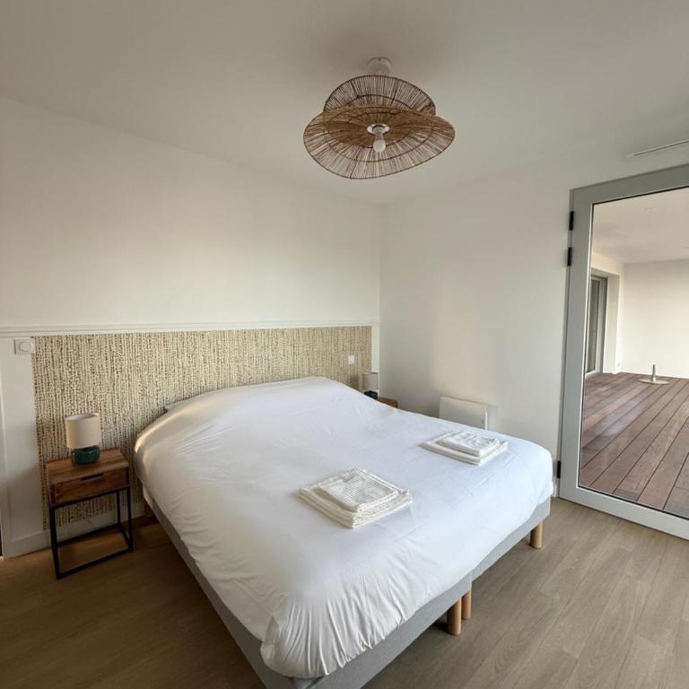 Appartement avec terrasse - Proche mer et centre - Appartement 3 Chambres - 22