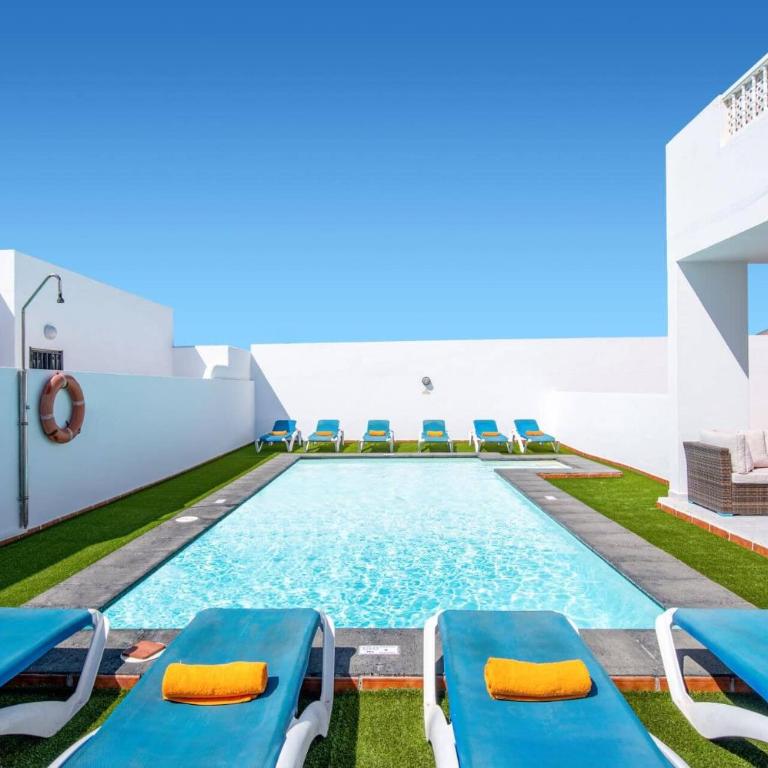 Villa Volcan by Villa Plus - Villa - 3
