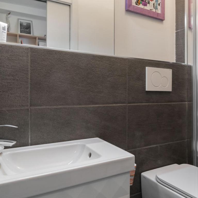 Atto Vannucci 15 B - Appartamento Monolocale - 16