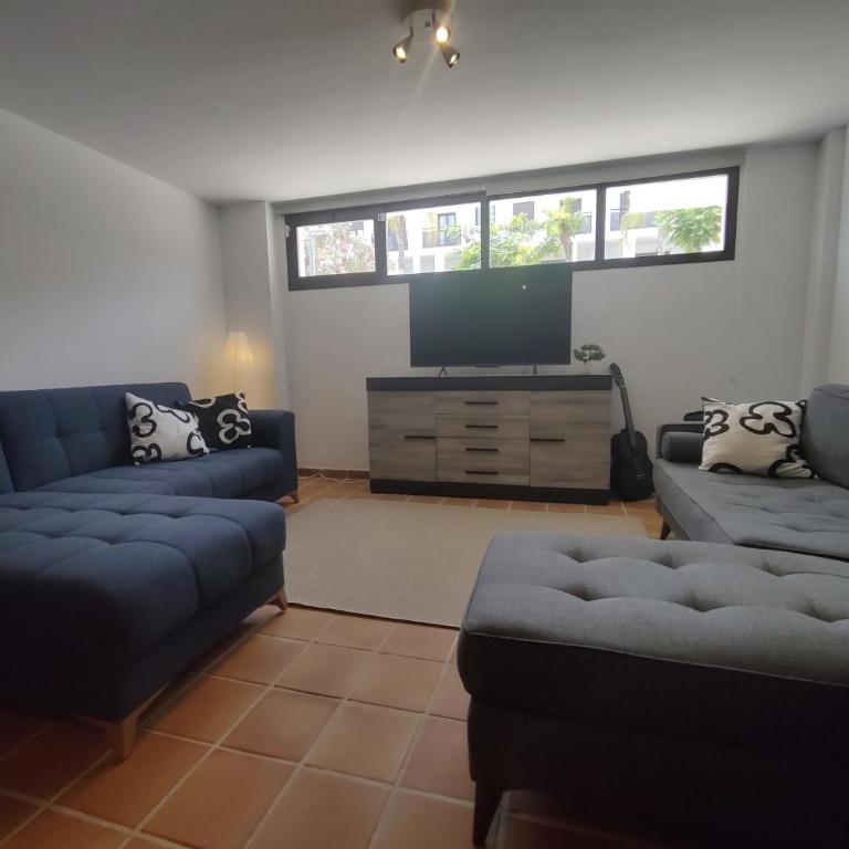 Casa Sur: Spacious & stylish 4BR by the sea - Casa de 4 dormitorios - 31