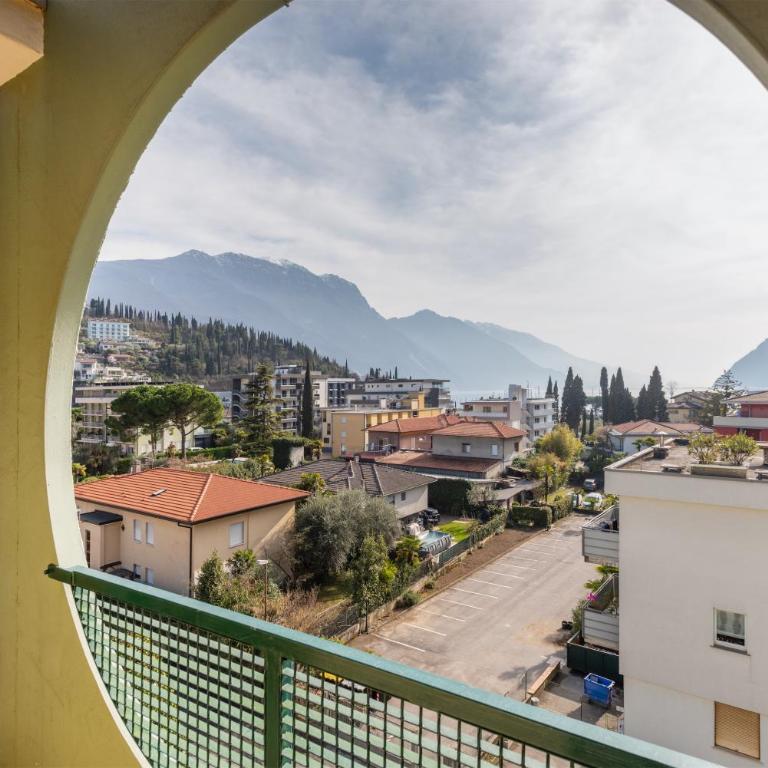 Appartamenti Gabry - Appartamento con 3 Camere da Letto e Vista Lago - 3