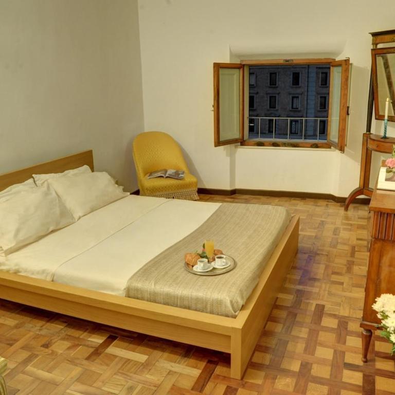 elegant flat with rooftop 450 mt from piazza del campo - Two-Bedroom Apartment with Terrace - 38