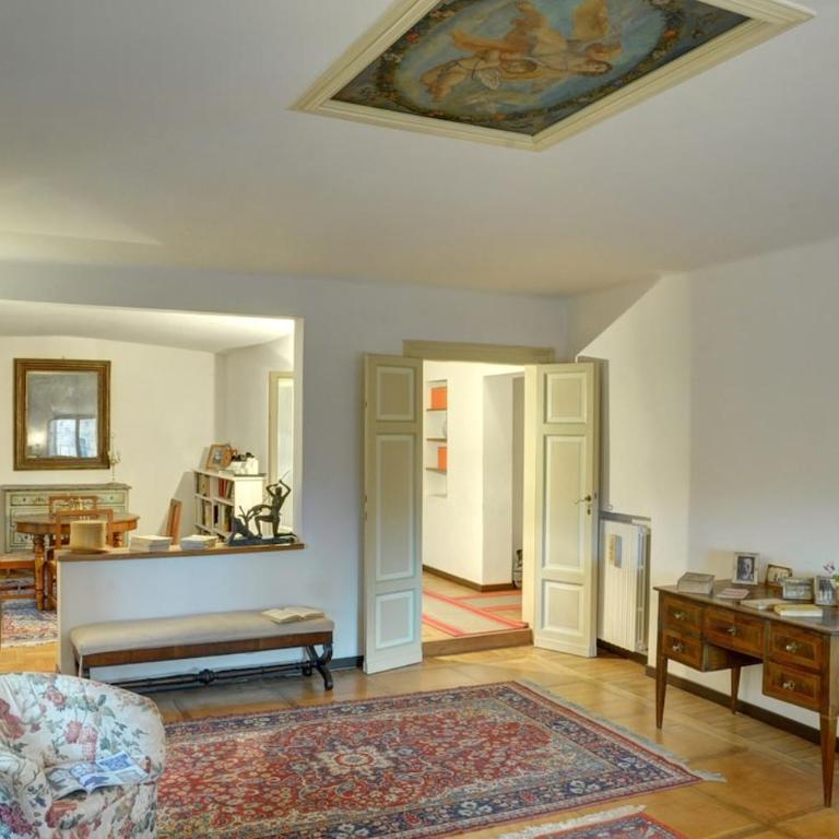 elegant flat with rooftop 450 mt from piazza del campo - Two-Bedroom Apartment with Terrace - 7