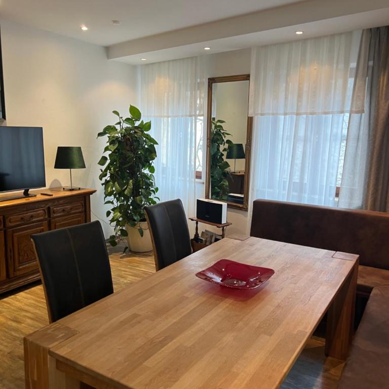 Ferienwohnung Zum Franziskaner - Ferienwohnung mit 2 Schlafzimmern - 1