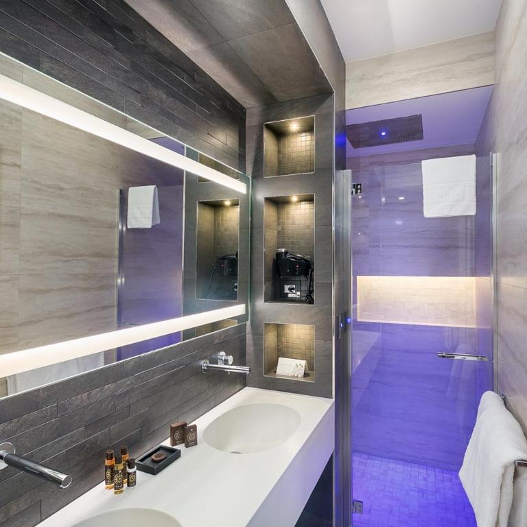 Il Rivalta - Place of Charme - Deluxe Double Room with Jacuzzi Bathtub - 7