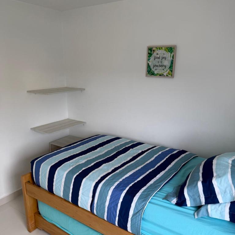 Apto hermoso en condominio-excelente ubicación - Apartamento de 3 dormitorios - 14