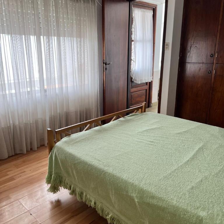 Departamento Tranquilo y Exclusivo Con Balcon - Two-Bedroom Apartment - 21