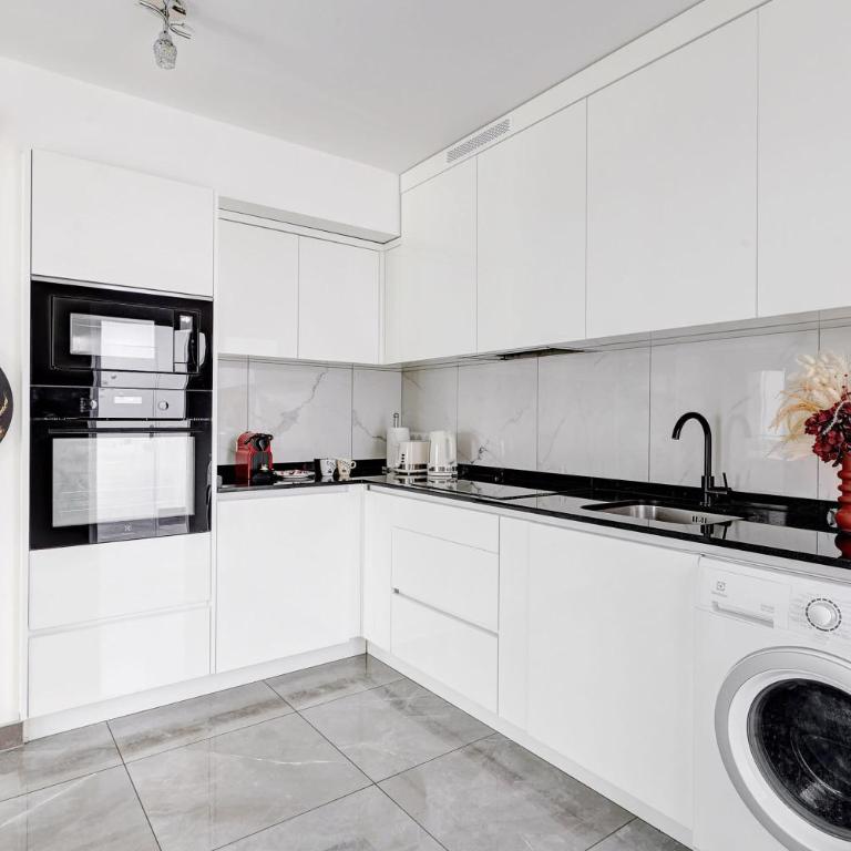 Havre lumineux face aux Buttes-Chaumont - Appartement - 6