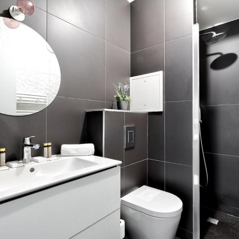 Havre lumineux face aux Buttes-Chaumont - Appartement - 7