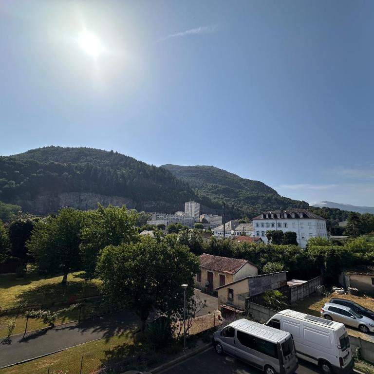 Le Nid Douillet - 4 Personnes - Terrasse couverte - Studio - Vue sur Montagne - 22