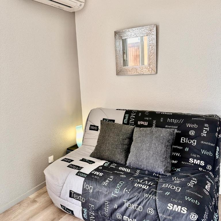 Le Nid Douillet - 4 Personnes - Terrasse couverte - Studio - Vue sur Montagne - 11