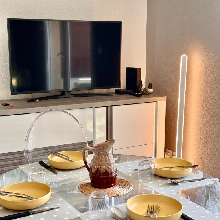 Le Nid Douillet - 4 Personnes - Terrasse couverte - Studio - Vue sur Montagne - 6