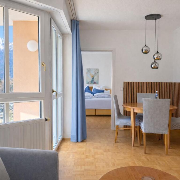 Tivoli Apartments - Apartment - 1