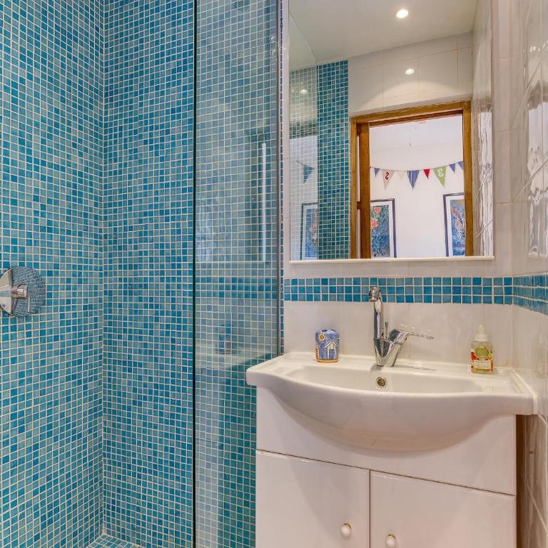 MAS ROSE VI4493 by Riviera Holiday Homes - Villa - 27