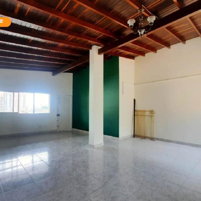 habitación amplia - One-Bedroom Apartment - 1