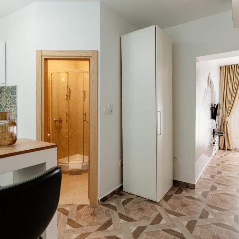 Bofima Apartments - Studio - 6