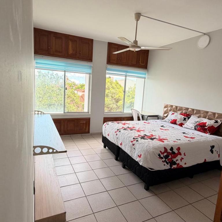 Departamento céntrico zona sur - Apartamento de 2 dormitorios - 6