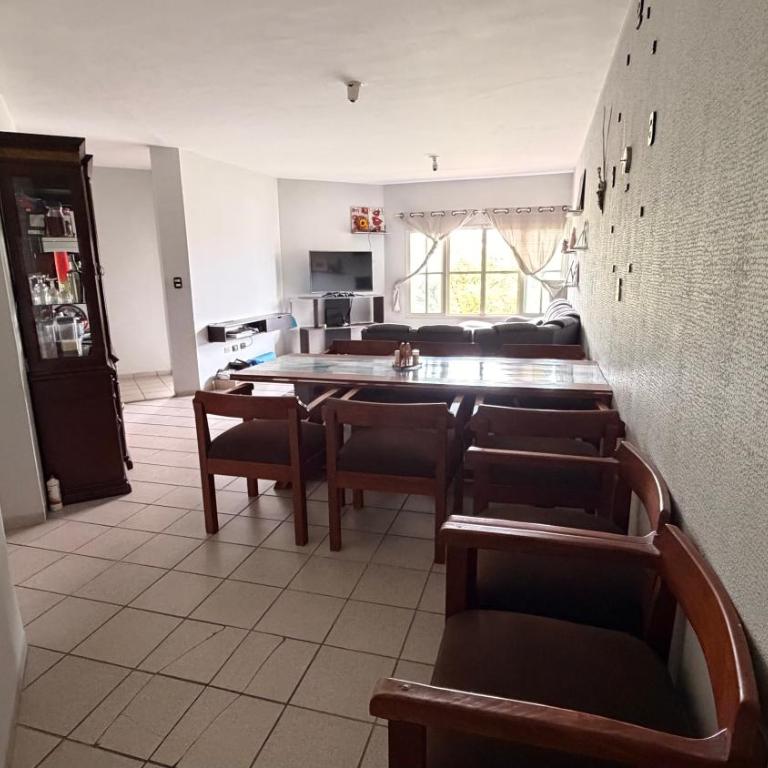 Departamento céntrico zona sur - Apartamento de 2 dormitorios - 7