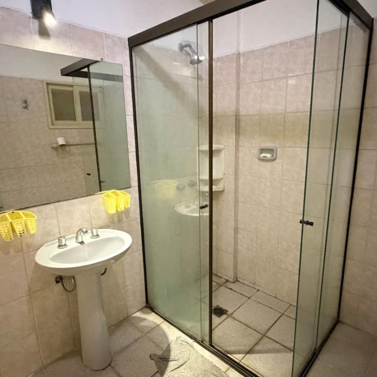 Departamento céntrico zona sur - Apartamento de 2 dormitorios - 9