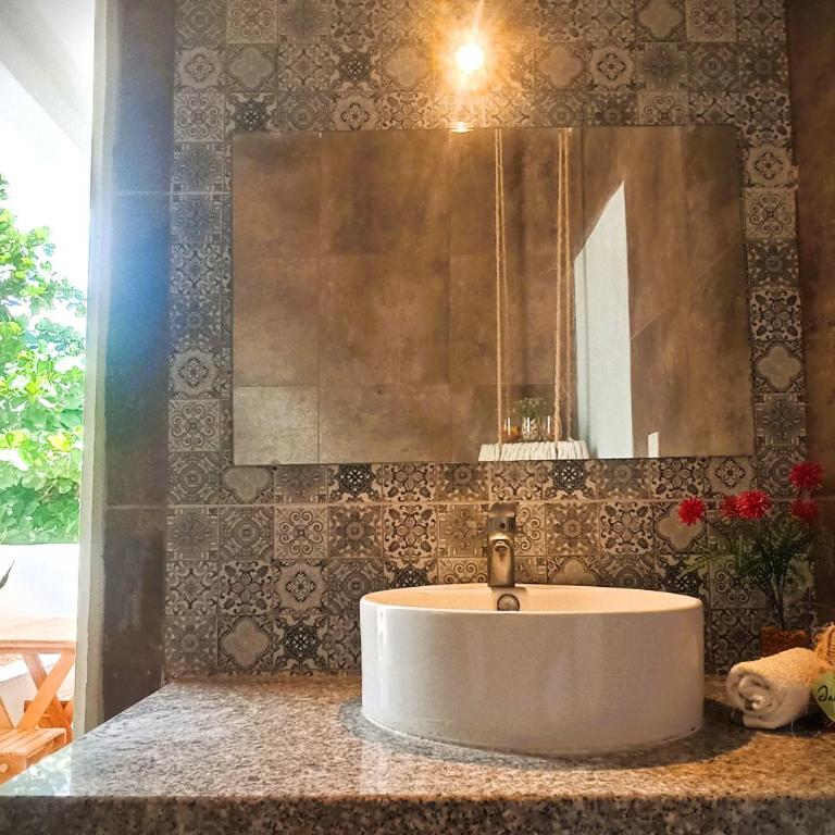 Estudios con Alberca-Cocina Privadas en Zona Norte - Family Studio - 15