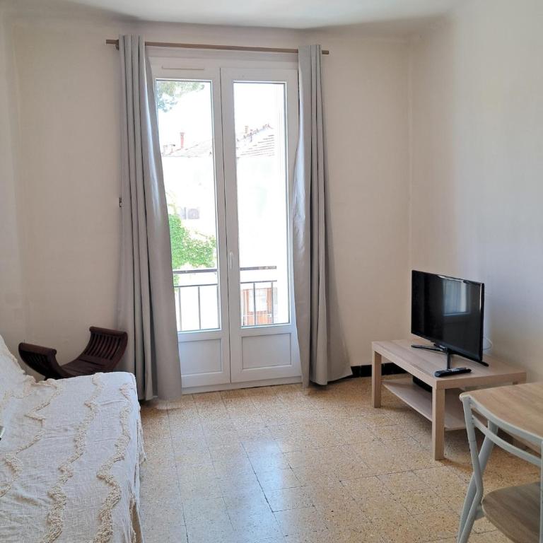 Appartement climatisé à 5min des remparts - Apartment mit 2 Schlafzimmern - 12