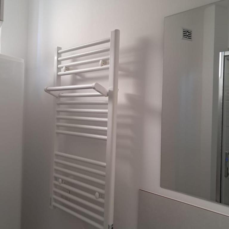 Appartement climatisé à 5min des remparts - Apartment mit 2 Schlafzimmern - 17