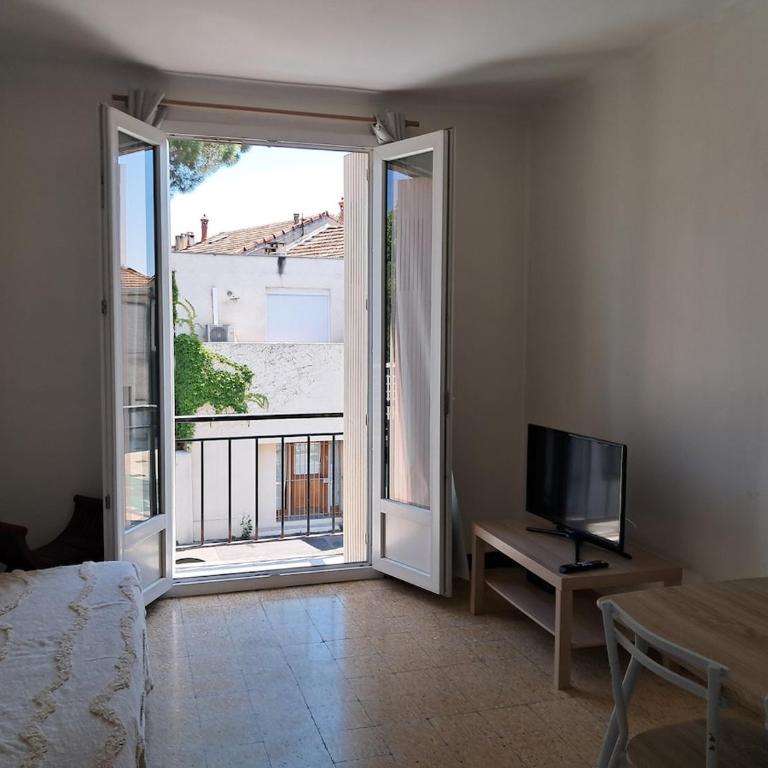 Appartement climatisé à 5min des remparts - Apartment mit 2 Schlafzimmern - 19