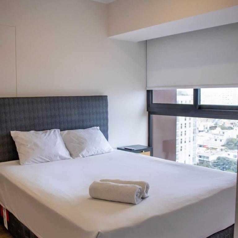 Modern Gem in Prime San Isidro - Two-Bedroom Apartment - 11