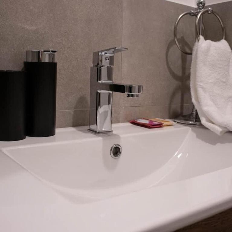 Modern Gem in Prime San Isidro - Two-Bedroom Apartment - 18