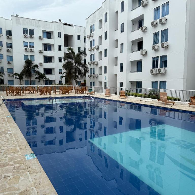Apto hermoso en condominio-excelente ubicación - Apartamento de 3 dormitorios - 22