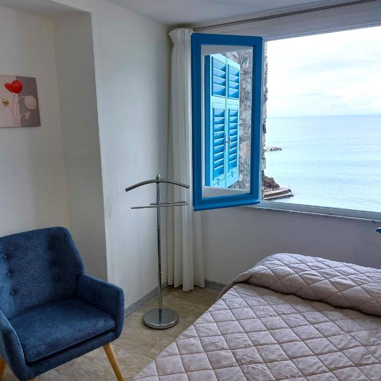 Azzurria - Appartamento con 3 Camere da Letto e Vista Mare - 23